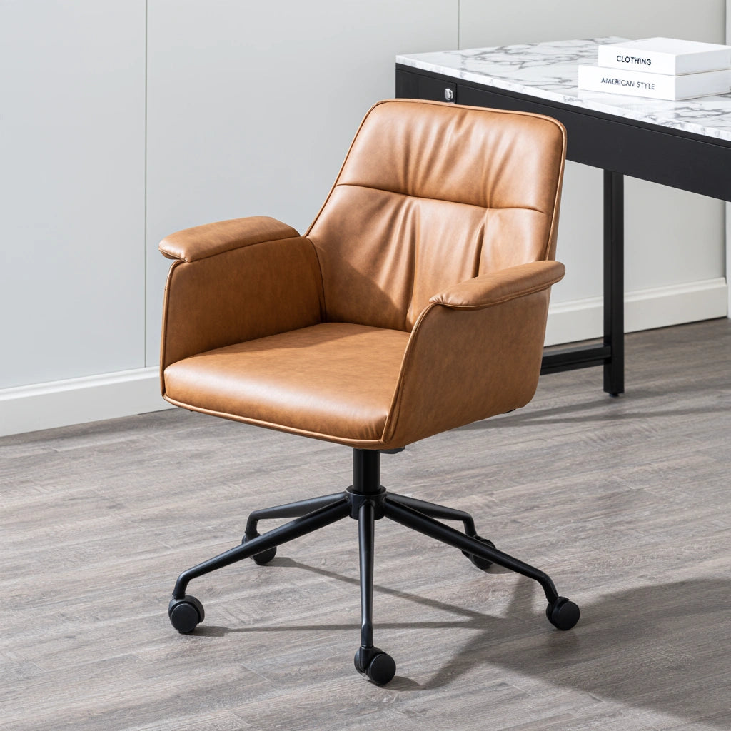 Krzesło biurowe obrotowe w kolorze koniakowym, styl mid-century modern, z tapicerką z faux skóry, od inletinterior